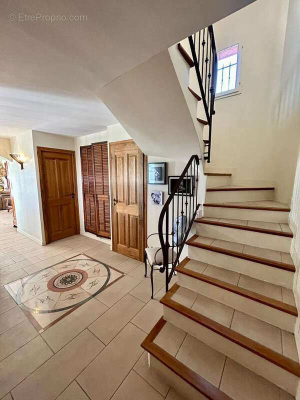 Maison à LA TURBIE