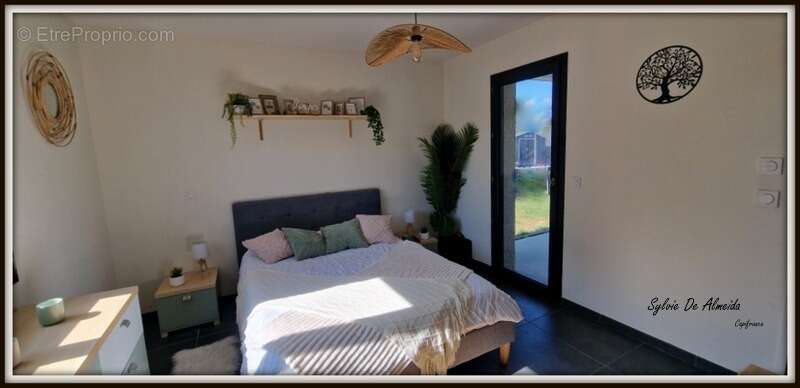 Maison à BAGE-LA-VILLE