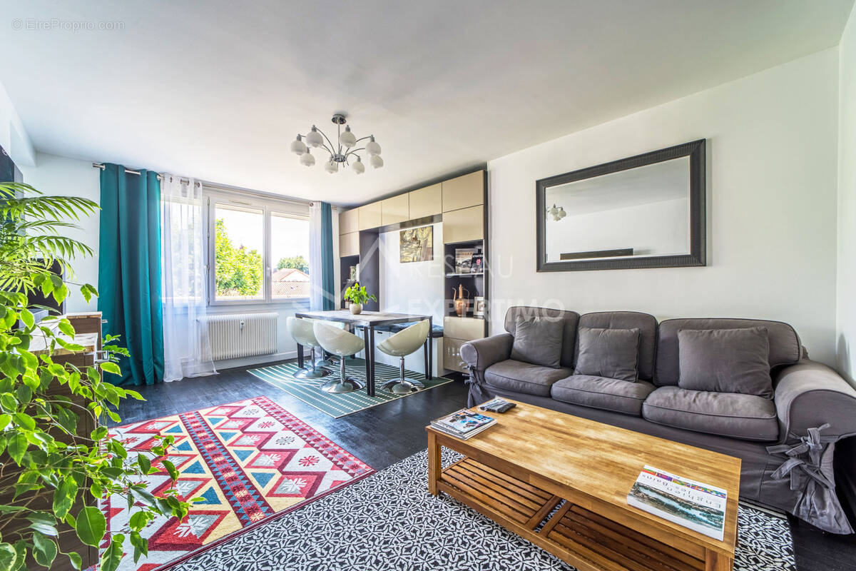 Appartement à ENGHIEN-LES-BAINS