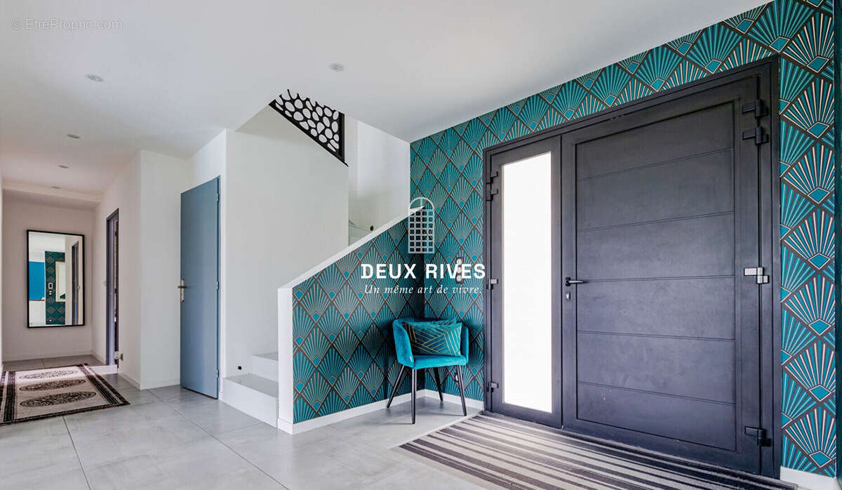 Maison à LA CHAPELLE-SUR-ERDRE