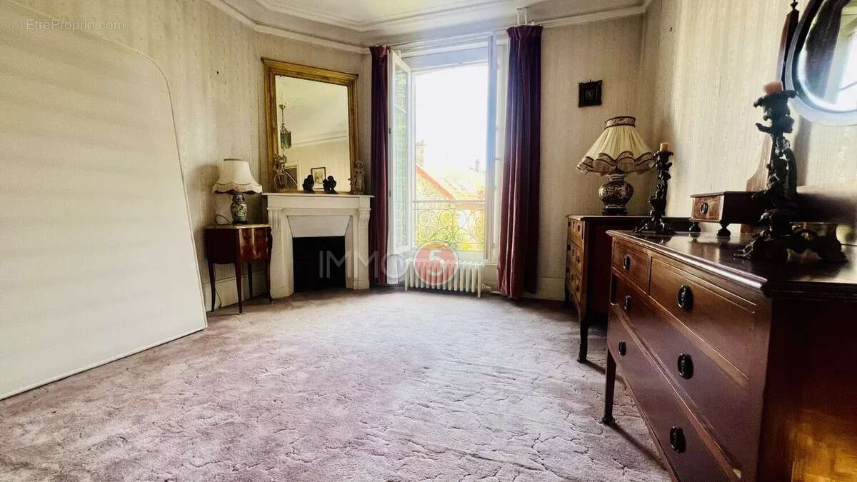 Maison à VILLEMOMBLE