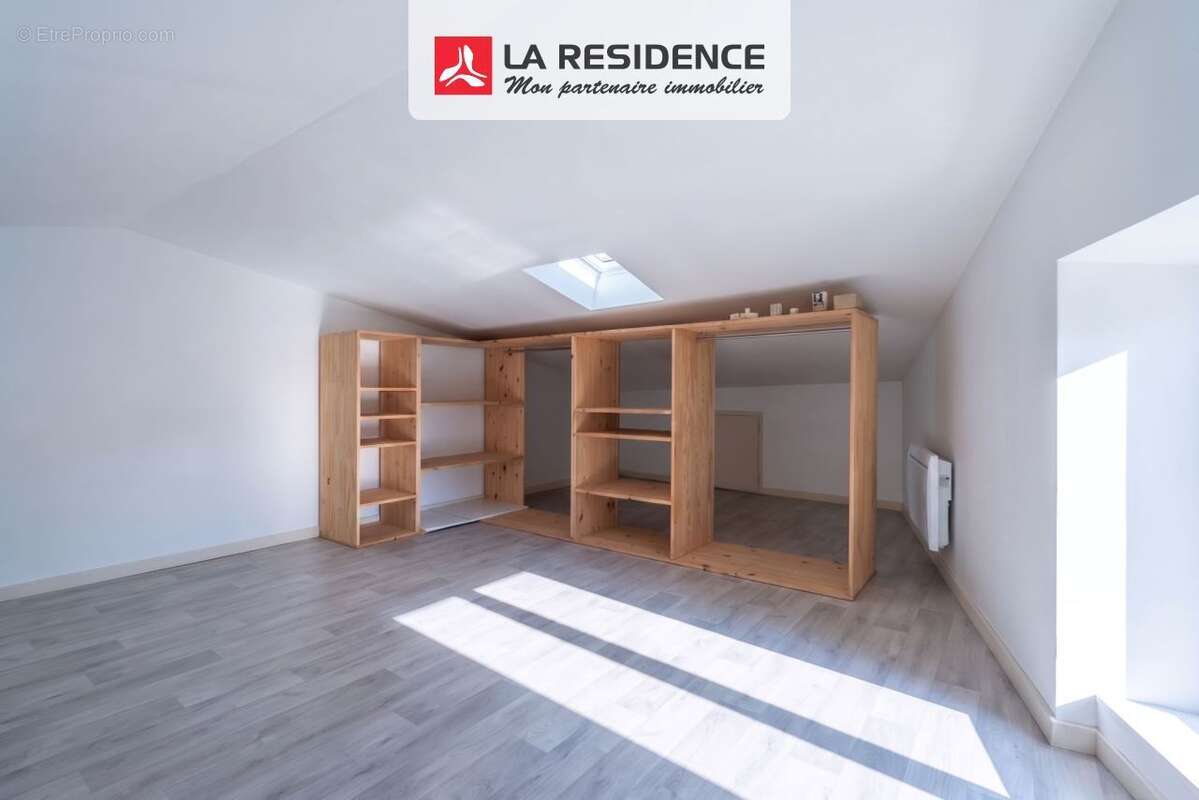 Appartement 67 m² à Etoile-Sur-Rhone  - photo 3