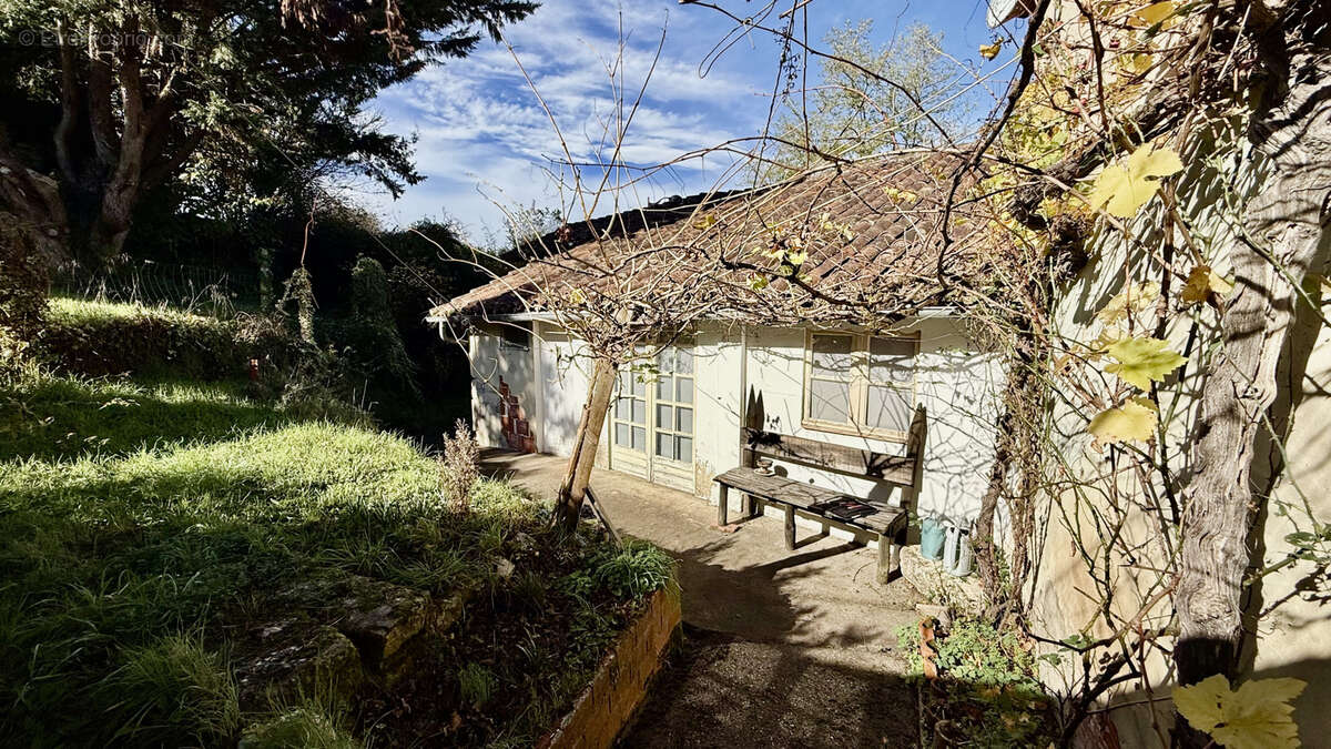 Maison à SAINT-JUSTIN