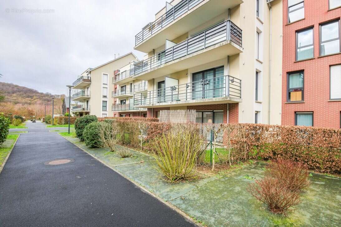 Appartement à NOTRE-DAME-DE-BONDEVILLE