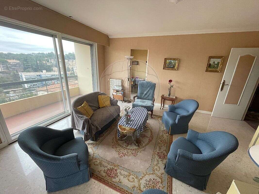 Appartement à NIMES