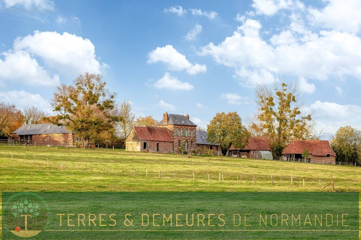 Maison à FONTAINE-EN-BRAY
