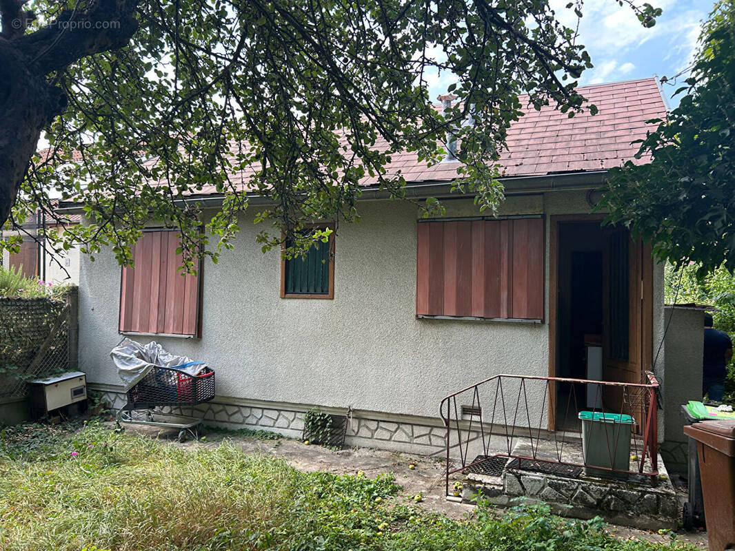 Maison 3 pièces 43 m² · à Morangis · 43 m² · 182 000 €