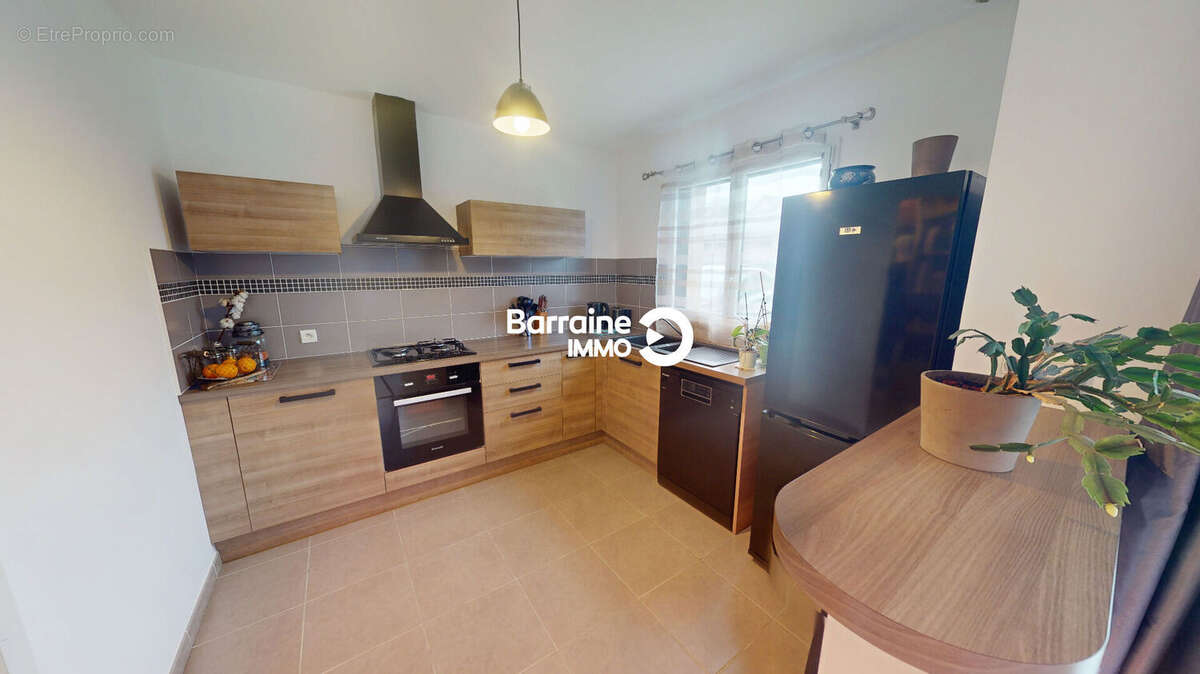 Maison à PLOUGONVELIN