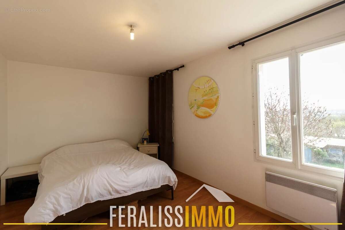 Maison à MEZY-SUR-SEINE