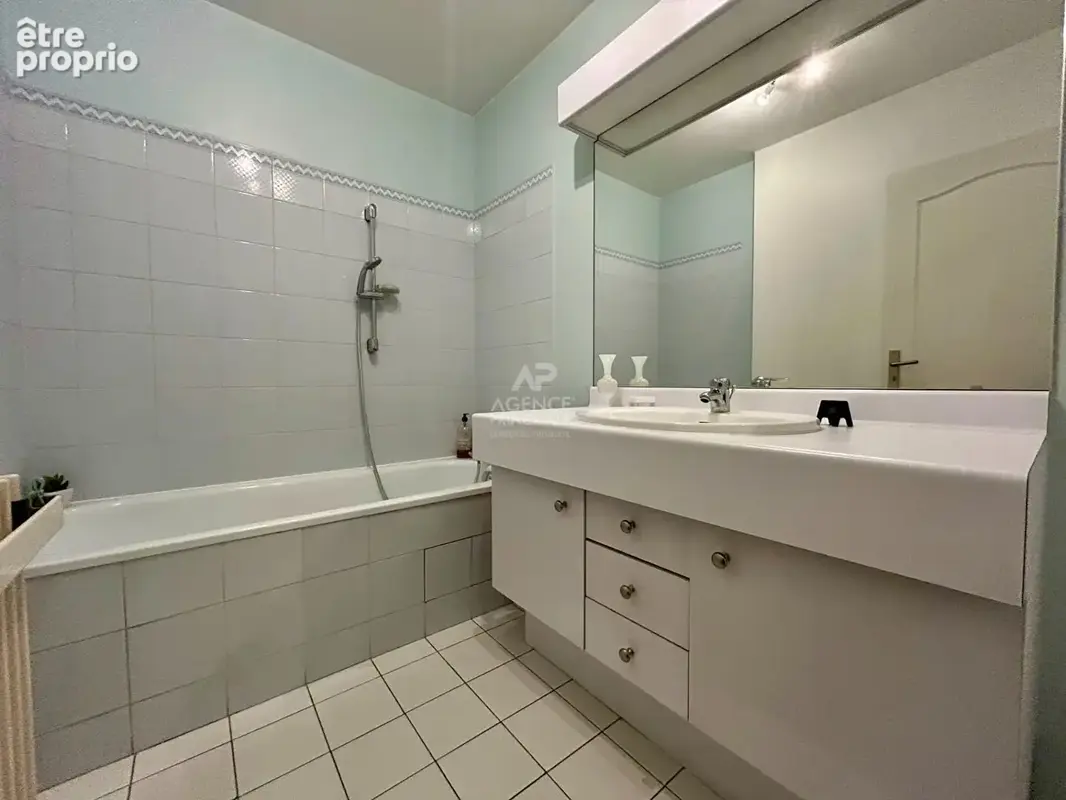 Appartement Poissy 3 pièce(s) 70m2 - photo 13