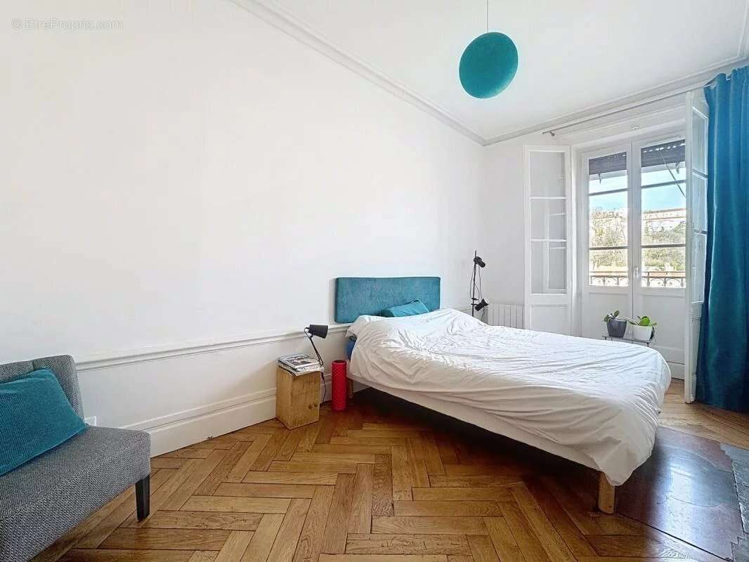 Appartement à LYON-5E