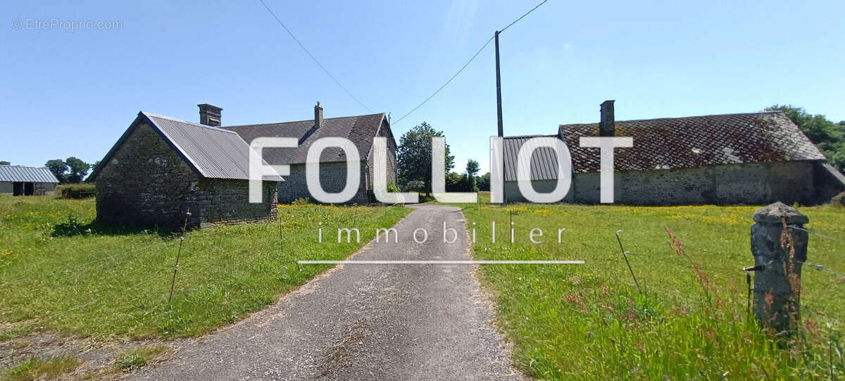 Maison à COULOUVRAY-BOISBENATRE