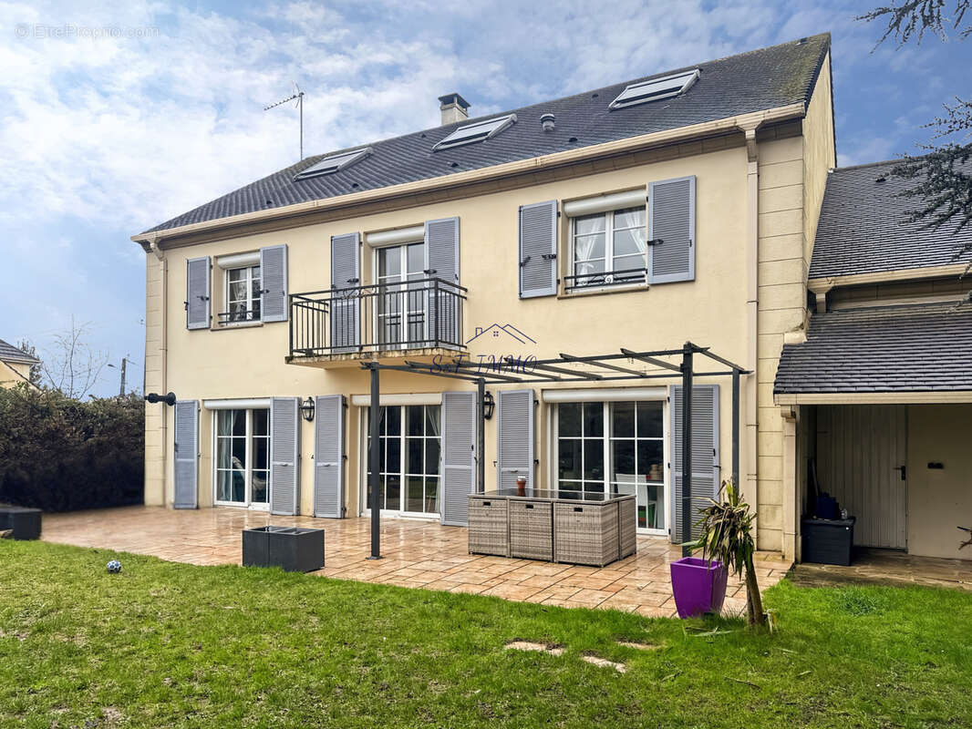 Maison à BOUTERVILLIERS