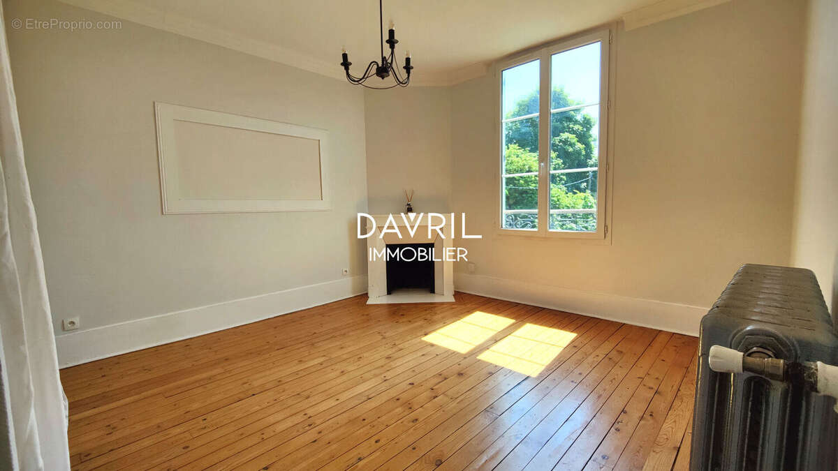 Maison à CONFLANS-SAINTE-HONORINE