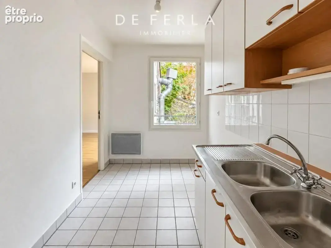 RUE MAURICE RIPOCHE – Appartement 2/3 pièces calme et lumineux avec vue arborée, Paris 14ème - photo 8
