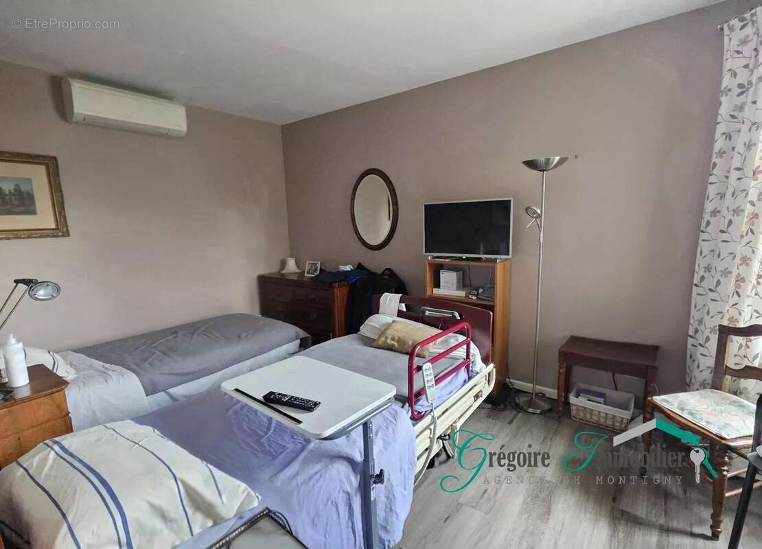 Maison à LA GENEVRAYE