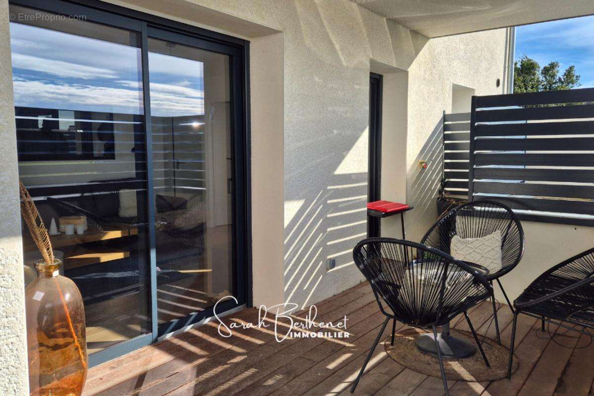 Appartement à SAINTE-CONSORCE