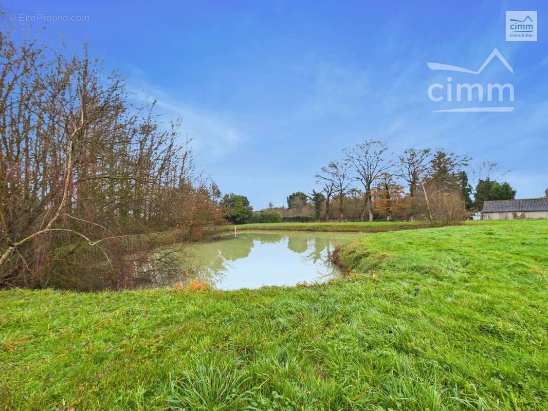 Maison à SAINT-MALON-SUR-MEL