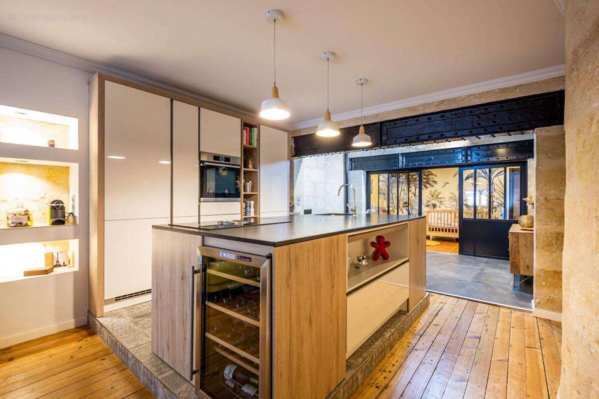 Appartement à BORDEAUX