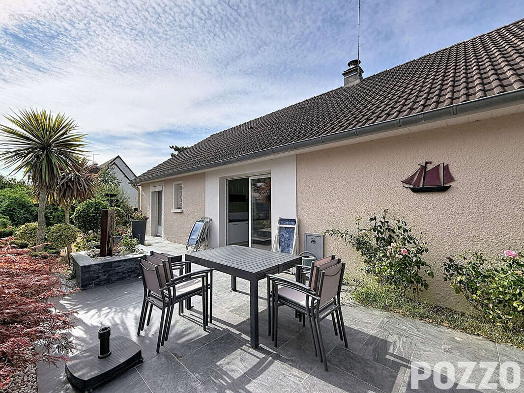 Maison Jullouville 4 pièce(s) 100 m2 300 m de la mer au calme - photo 16