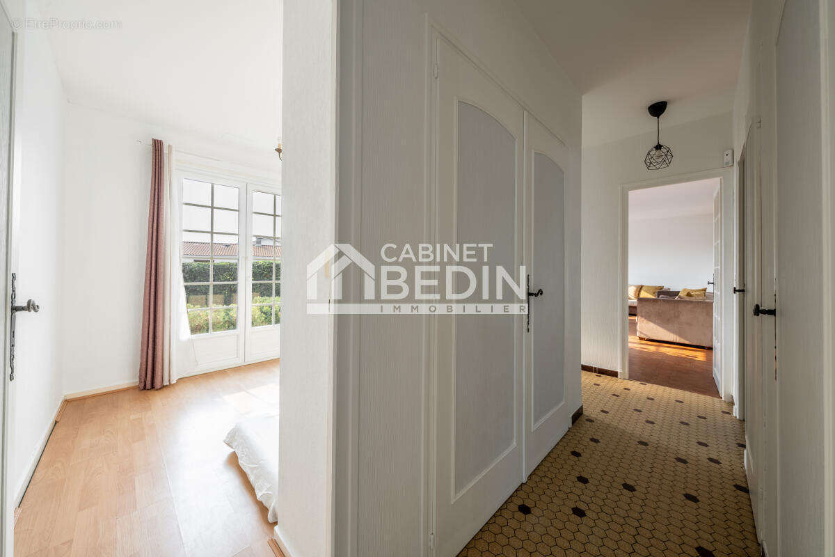 Maison à SAINT-MEDARD-EN-JALLES