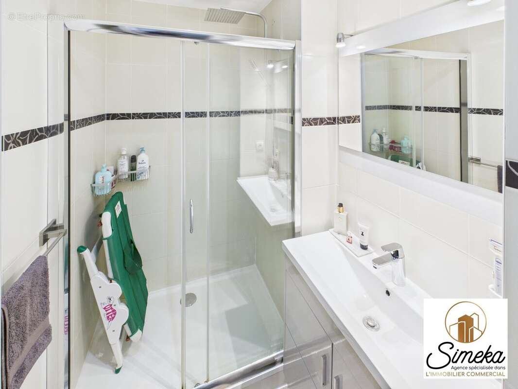 Appartement à LA CHAPELLE-SAINT-LUC