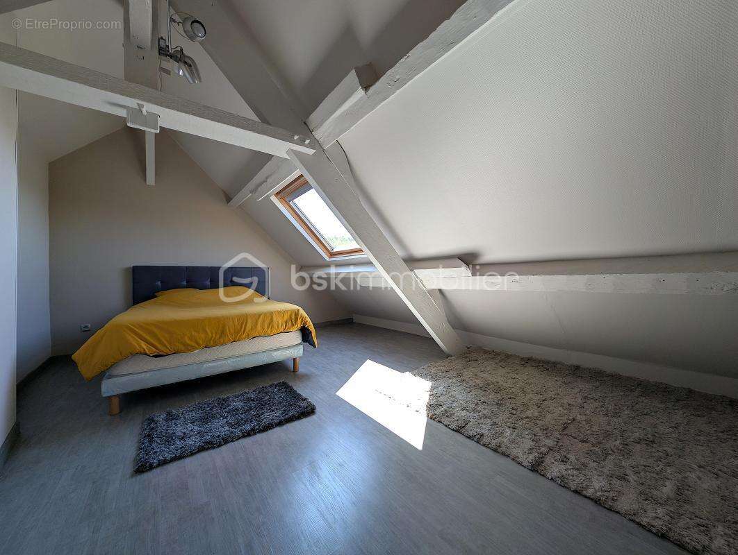 Maison à TOURLAVILLE