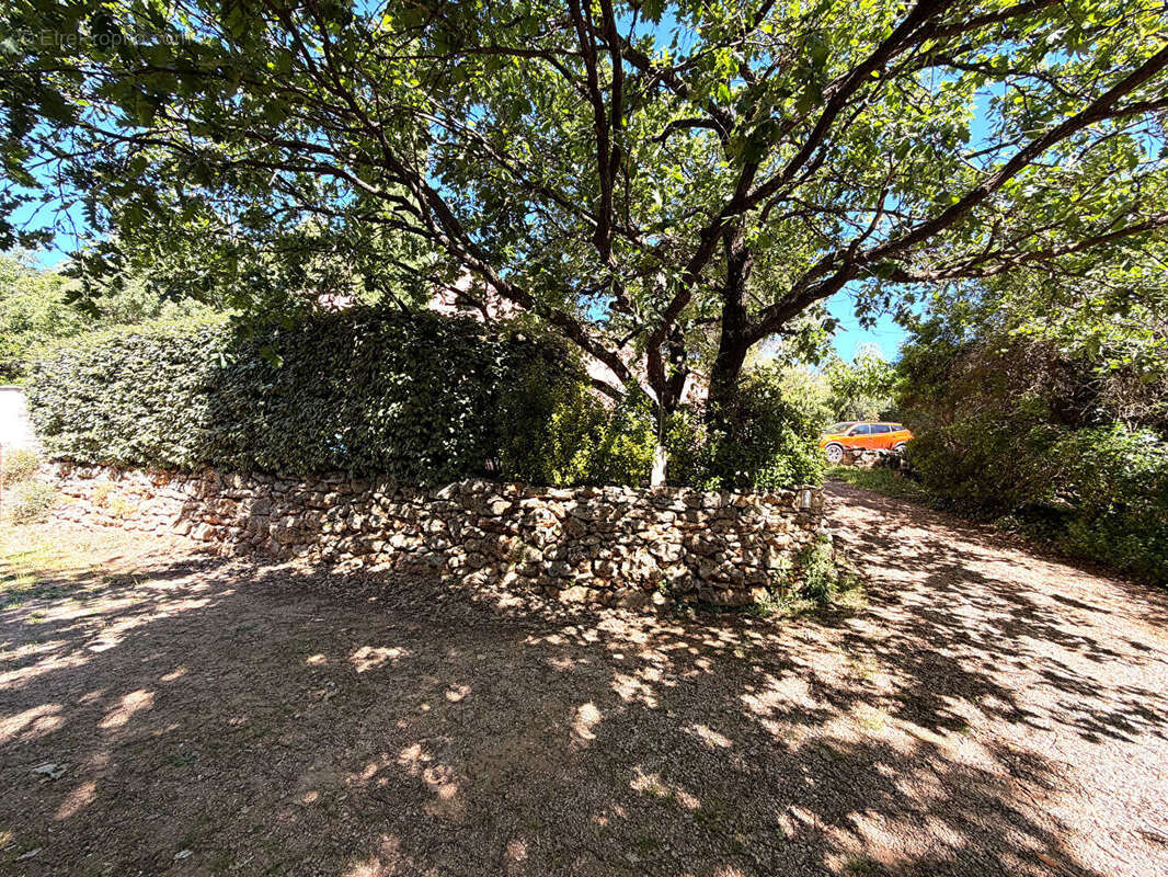Maison à FORCALQUEIRET