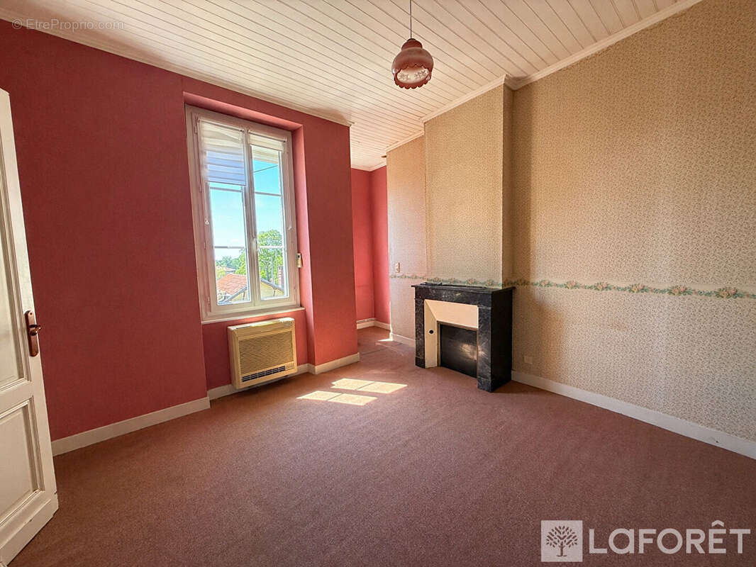Maison à LOUPIAC