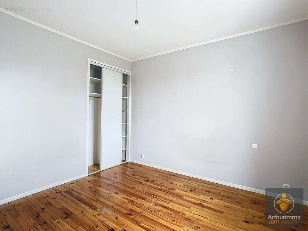 Maison à LABOUHEYRE