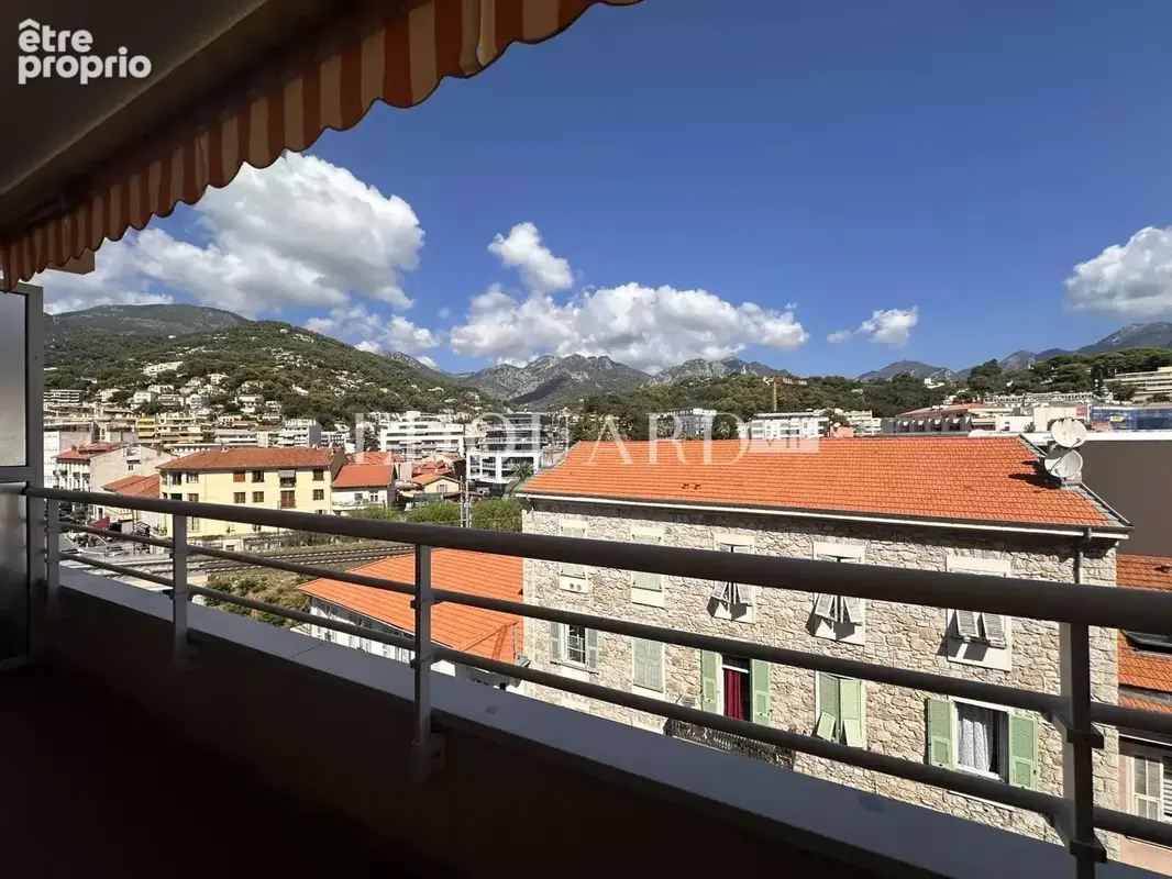 En exclusivité deux pièces avec terrasse et possibilité garage, à quelques pas de la plage du Solenzara - photo 5