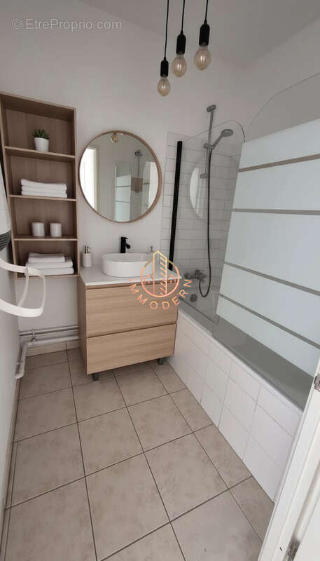 Appartement à AVION