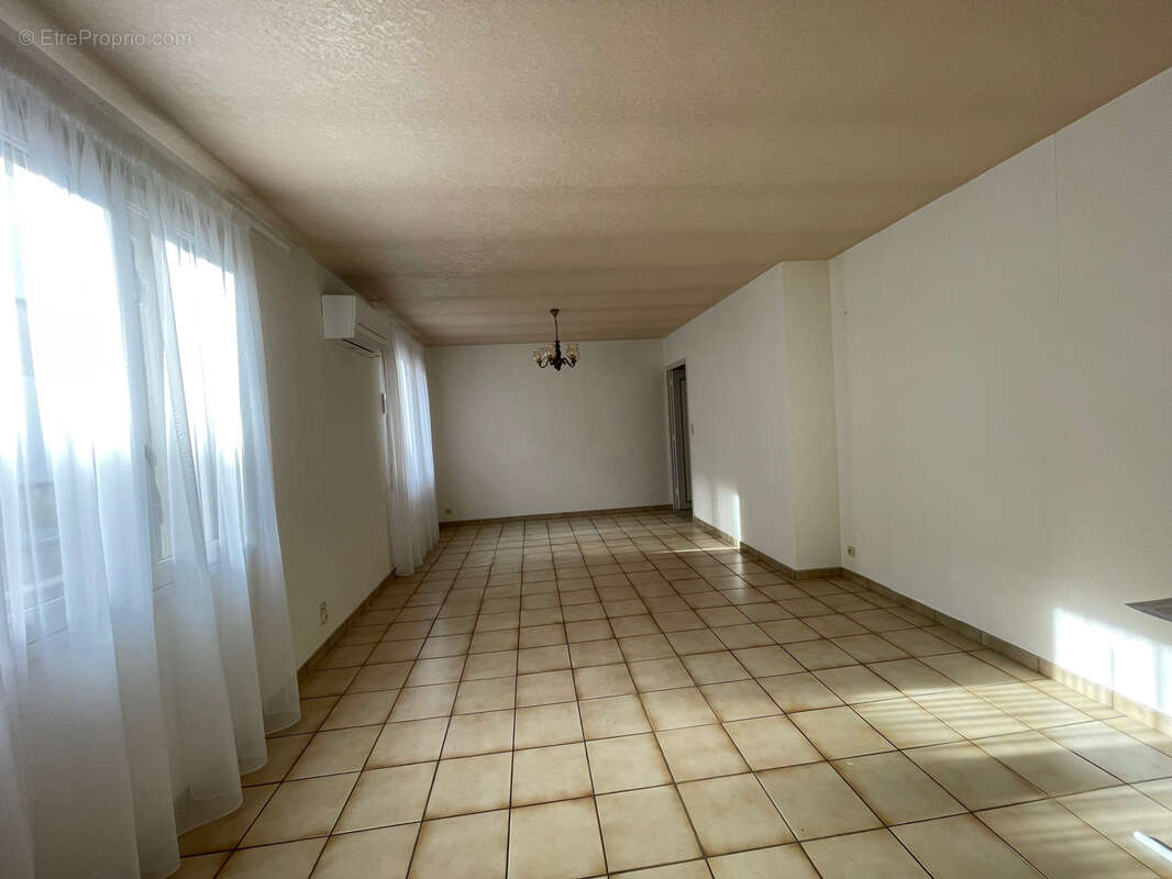 Maison à VILLENEUVE-SUR-LOT