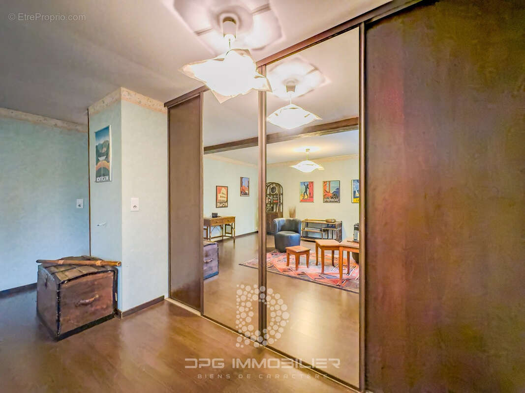 Maison de caractère - 308 m2 - Côte chalonnaise - photo 9