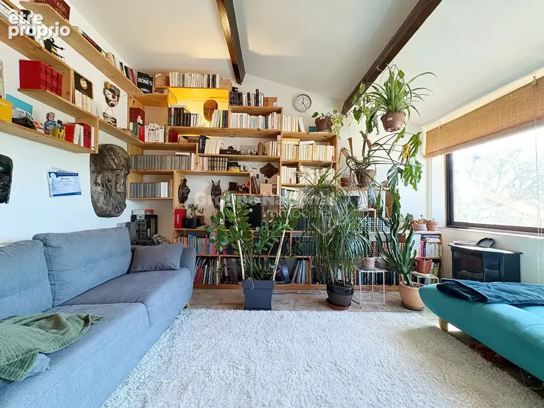 Maison de ville - 161 m²  - Coeur du village d'Eyguières - photo 14