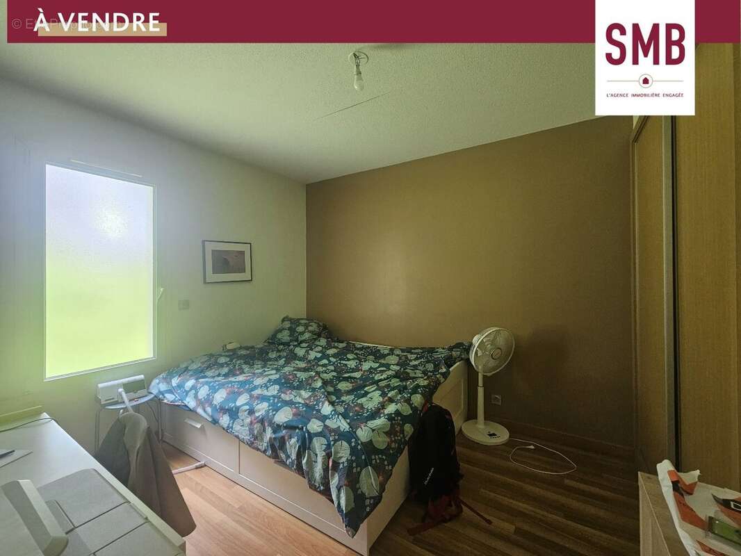 Appartement à LONS