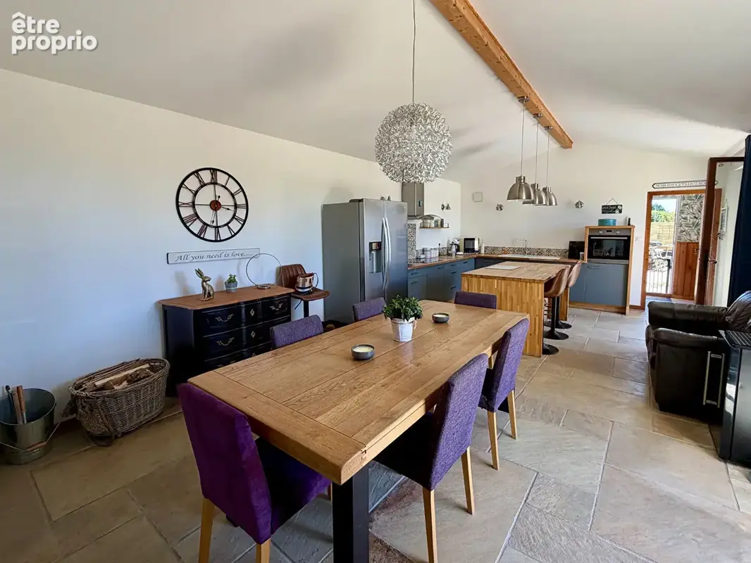 Belles prestations - pavillon de 3 chambres, bar/resto à pied, au calme, tout à l'égout prévu - photo 5
