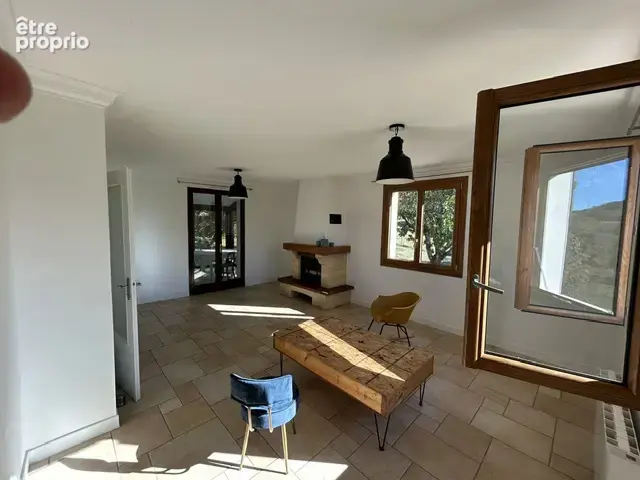 Maison dans un cadre paisible - photo 8