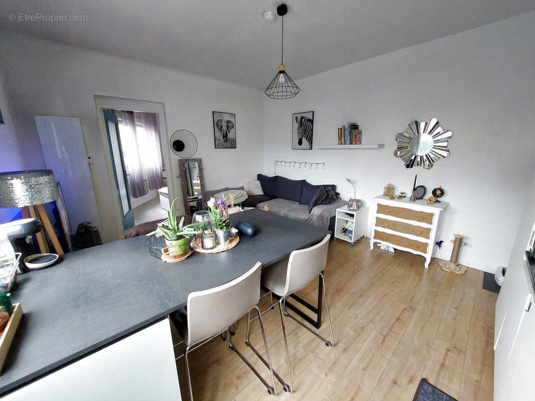 Appartement à ESSEY-LES-NANCY