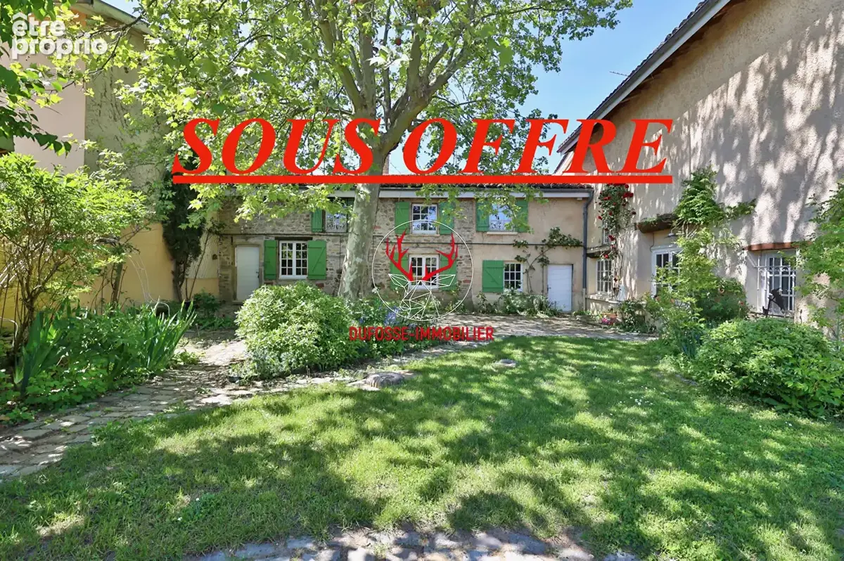Maison à LA TOUR-DE-SALVAGNY