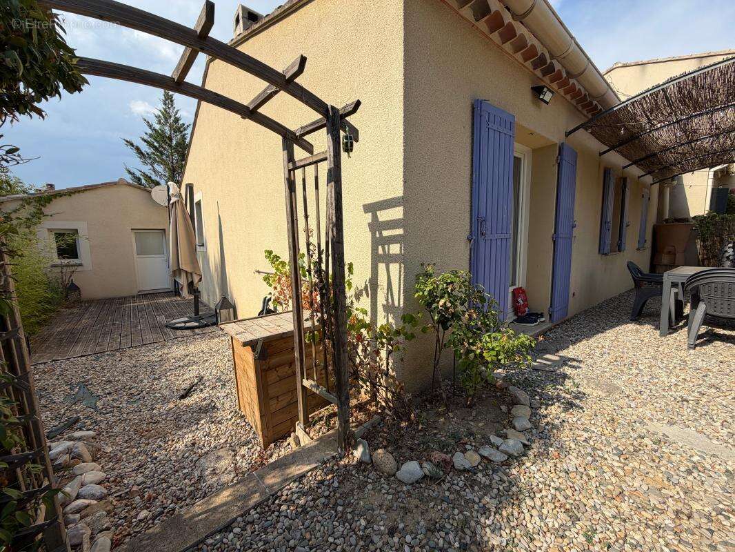 Villa Entrechaux 5 pièce(s) 107.79 m2 - photo 8