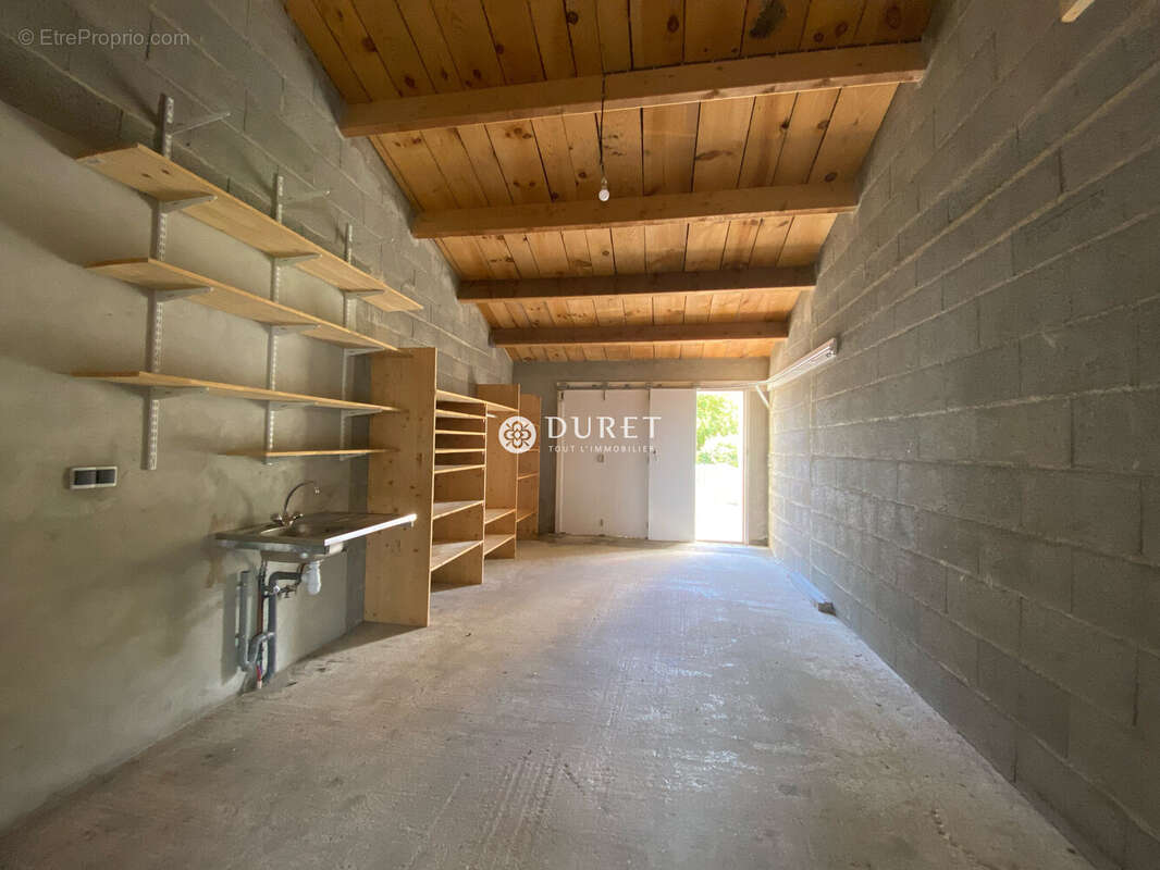 Maison à CHATEAUNEUF