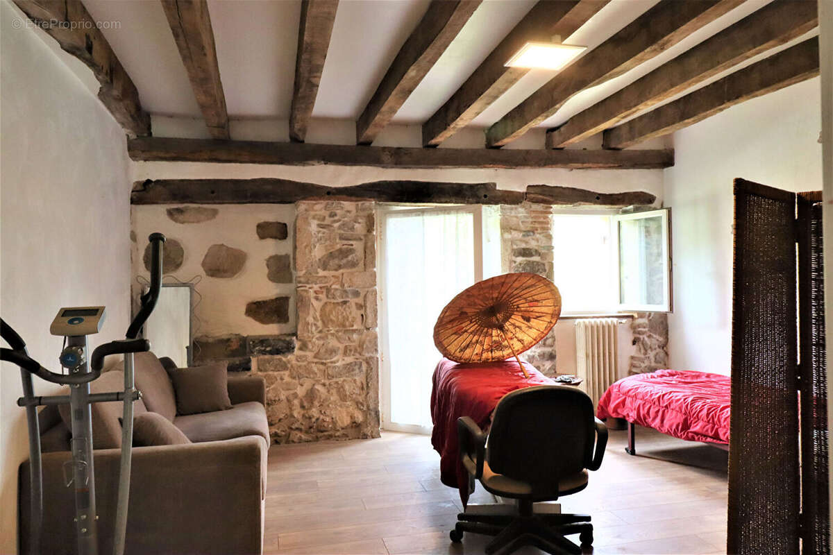 Maison à SAINT-MARTIN-DE-HINX