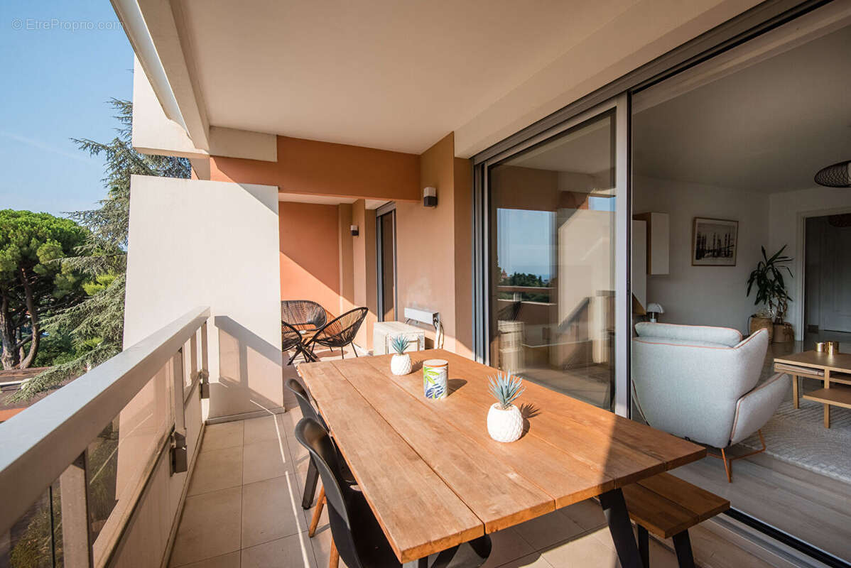 Nice Cimiez - Appartement 3 pièces 81 m2 terrasse - piscine - photo 2