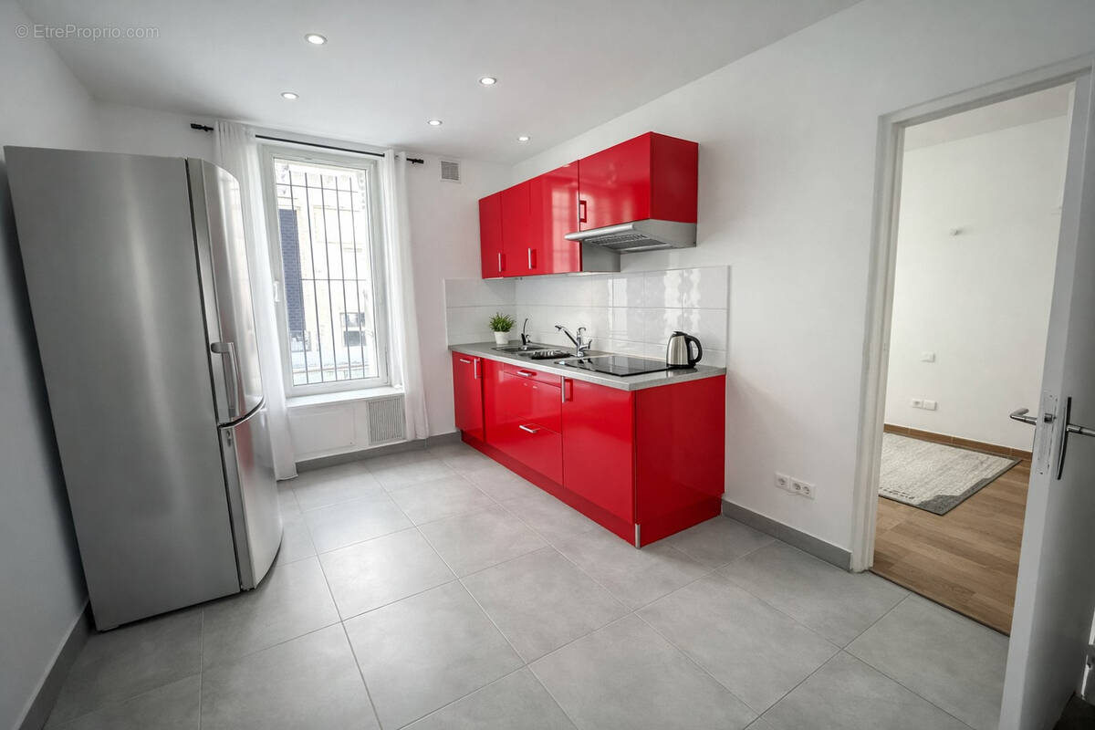 Appartement à PARIS-19E