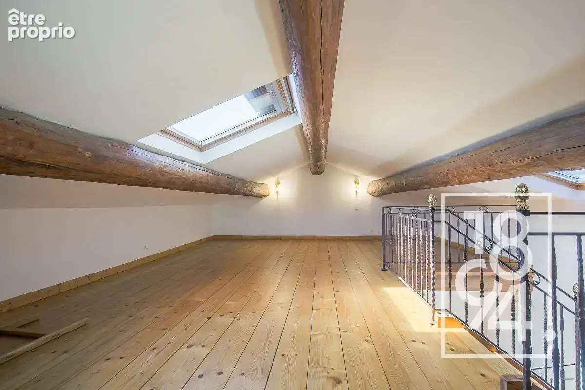 À VENDRE – Maison de charme en pierres apparentes de 136 m² – Les Pennes-Mirabeau - photo 10