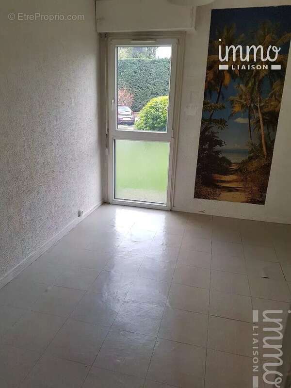 Appartement à L'HAY-LES-ROSES