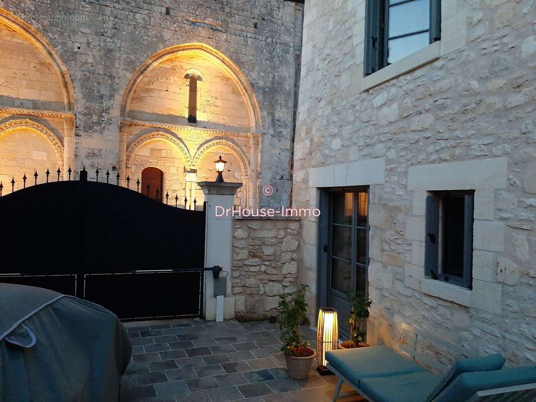 Maison 173 m² à Brantome  - photo 10