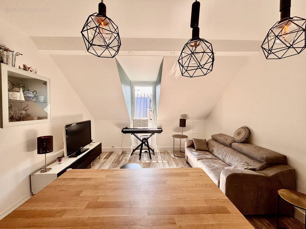 Appartement à AIX-LES-BAINS