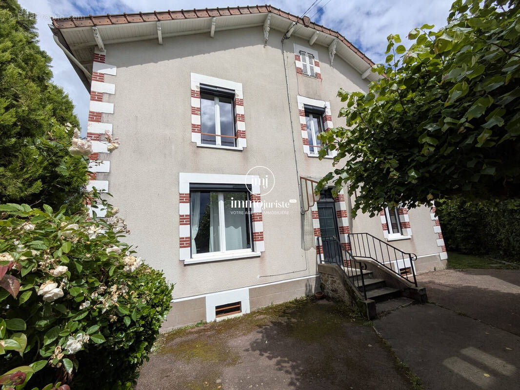 Maison à ROCHECHOUART